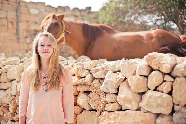 meisje met paard